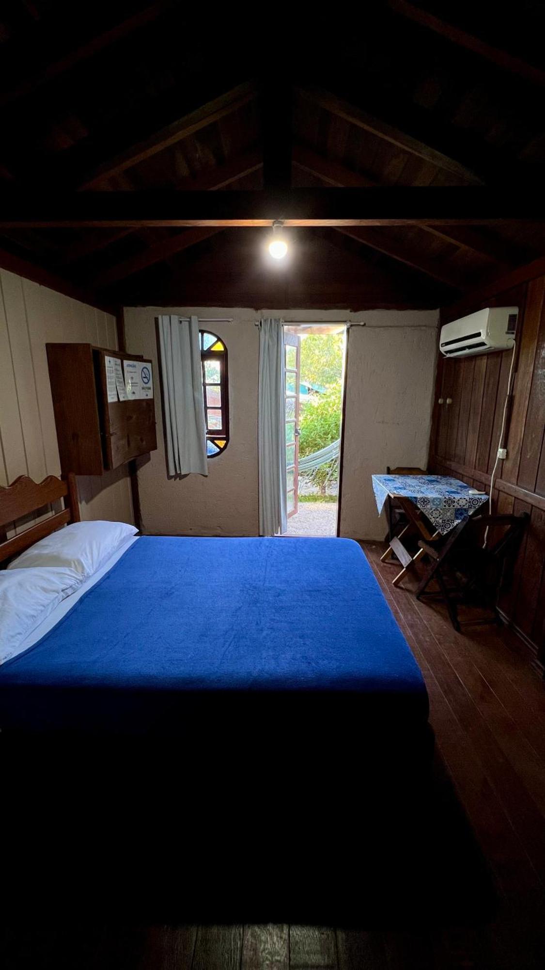 Hostel Antonio Pescador - Centro Da Guarda do Embaú Habitación foto